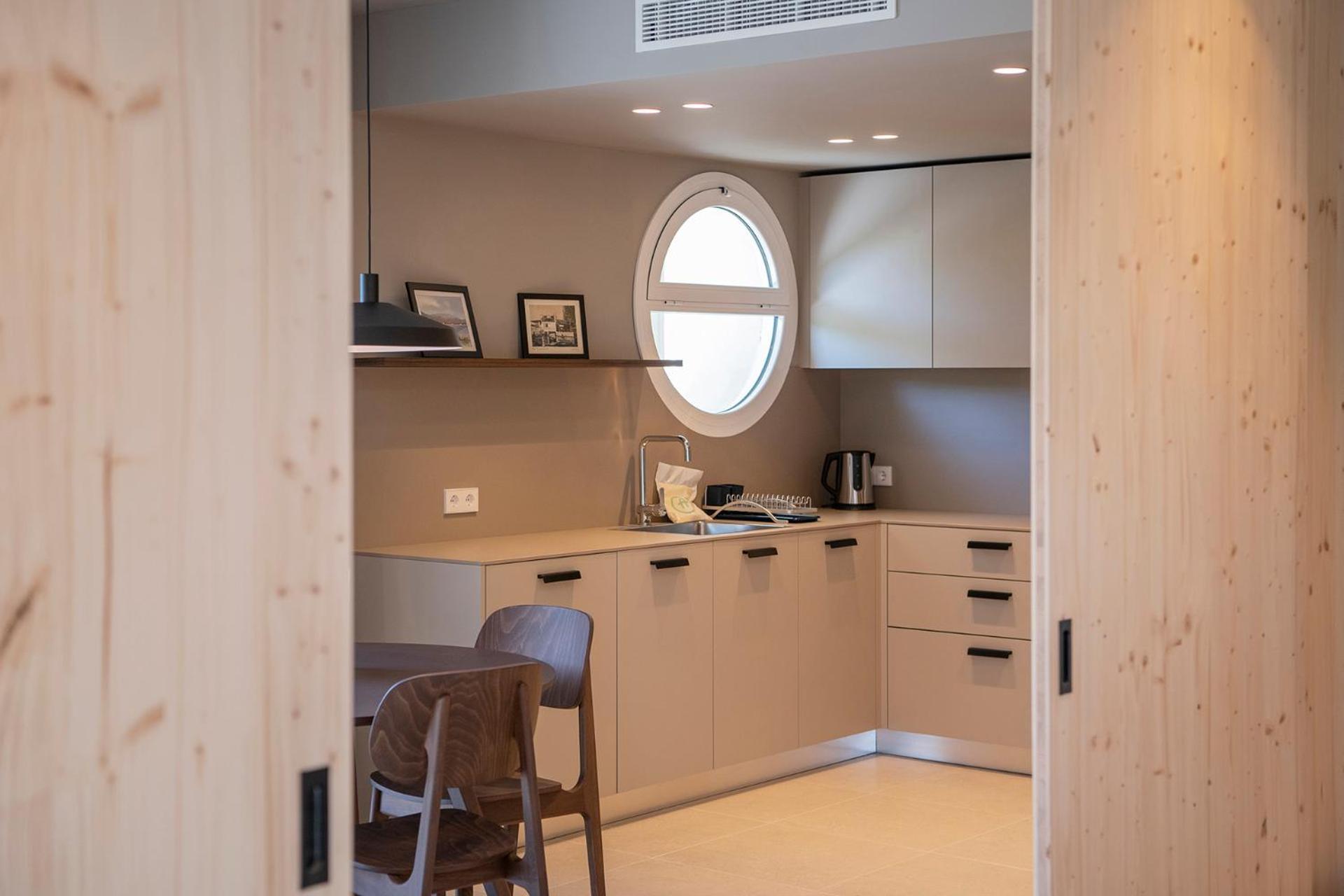 Apartaments La Carpa Banyoles Ngoại thất bức ảnh